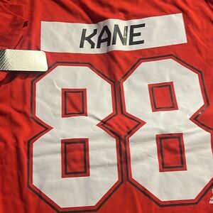 Chicago Blackhawks t shirt with Kane on back